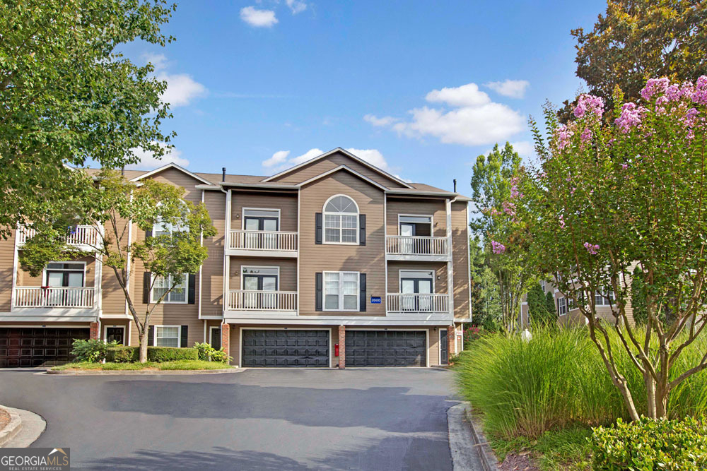 7150 W Peachtree Dunwoody Road - Photo 24