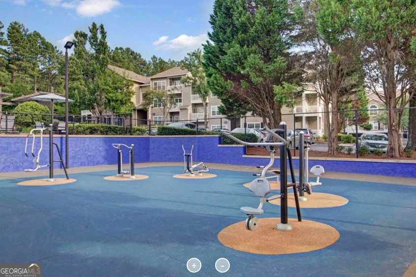 7150 W Peachtree Dunwoody Road - Photo 30