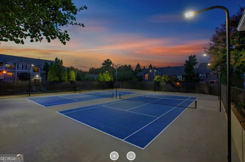 7150 W Peachtree Dunwoody Road - Photo 35
