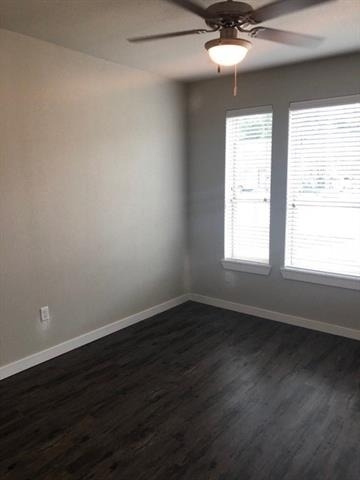 2309 N Elm Street - Photo 3