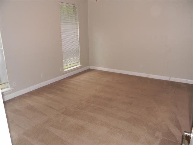 416 Roland Drive - Photo 11