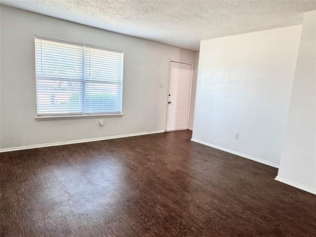 441 Thomas Street - Photo 3