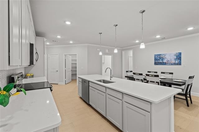 651 N Watters Road - Photo 3