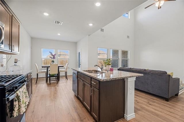 1613 Grand Villa Street - Photo 7