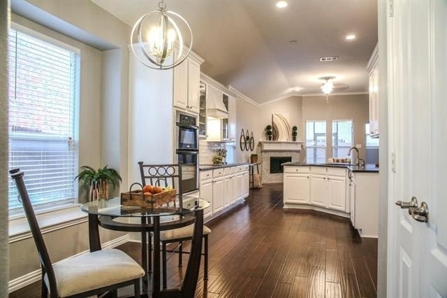 16304 Dry Creek Boulevard - Photo 9