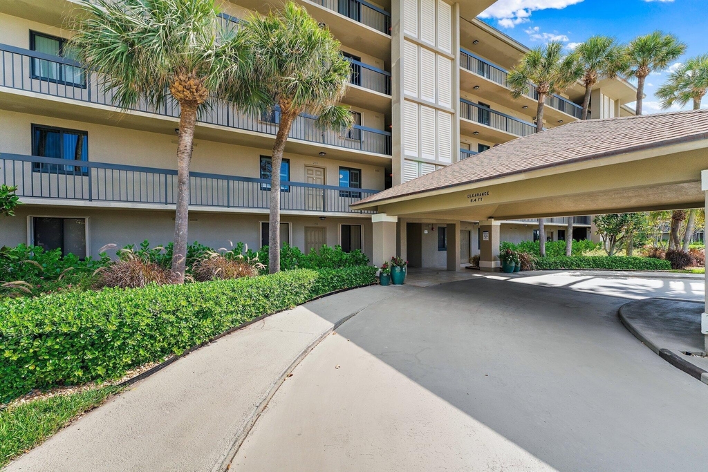 601 S Seas Drive - Photo 33