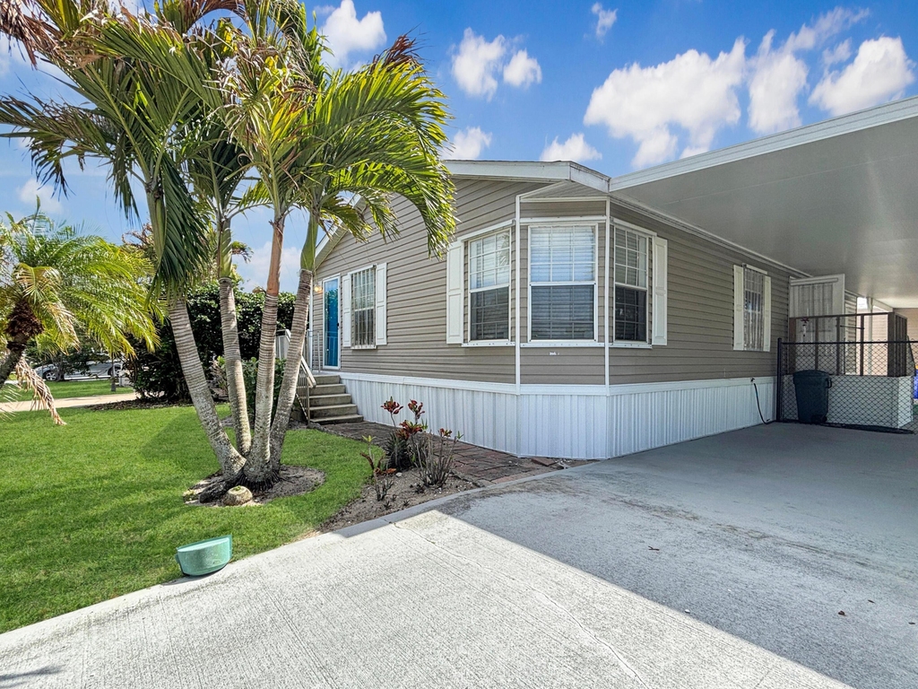 7568 Se Swan Avenue - Photo 2