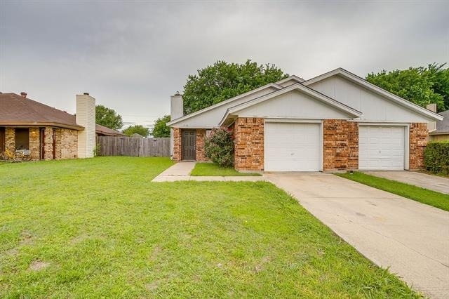 926 Irene Street - Photo 0