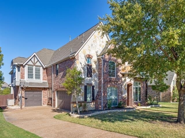 4463 Fallmeadow Drive - Photo 1