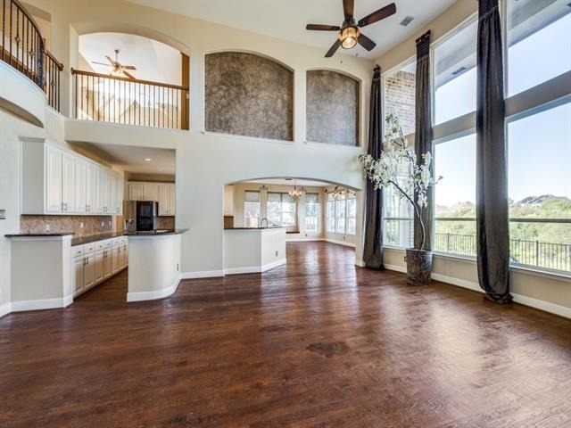 4463 Fallmeadow Drive - Photo 9