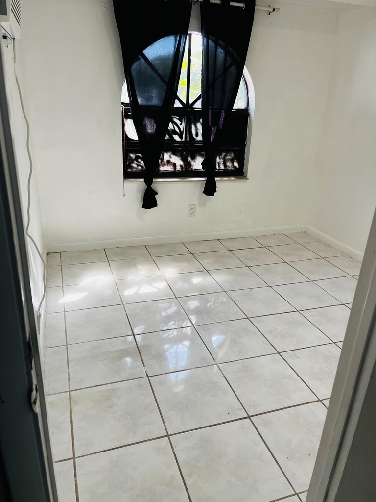 19530 Nw 11th Avenue - Photo 1