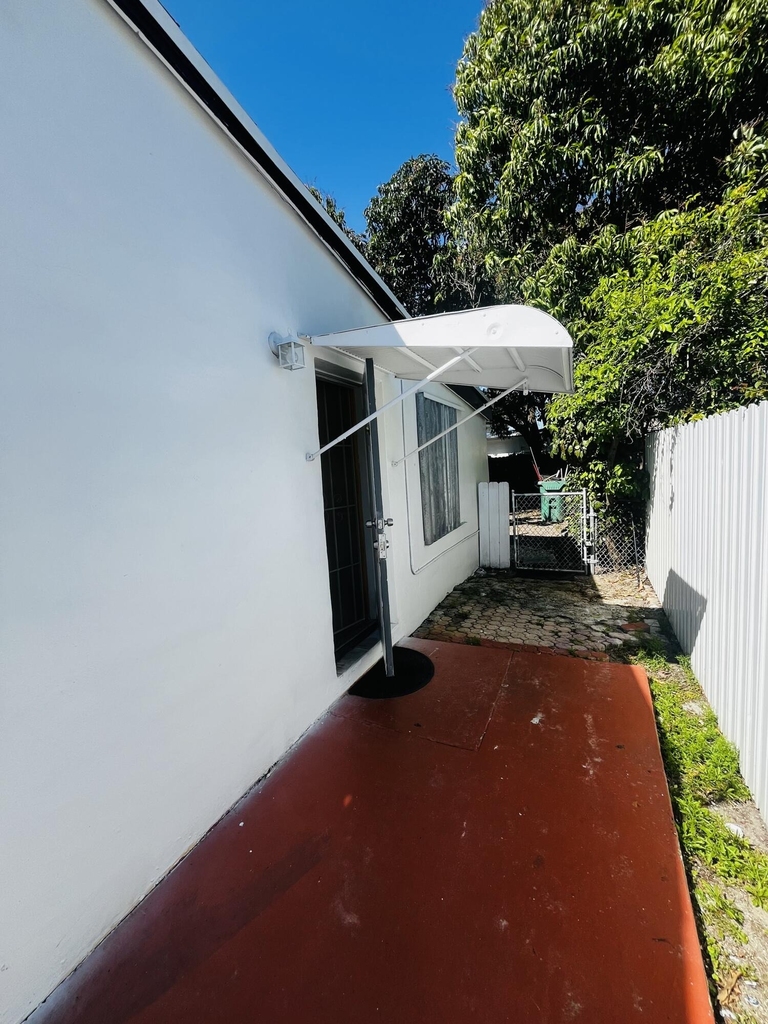 19530 Nw 11th Avenue - Photo 5