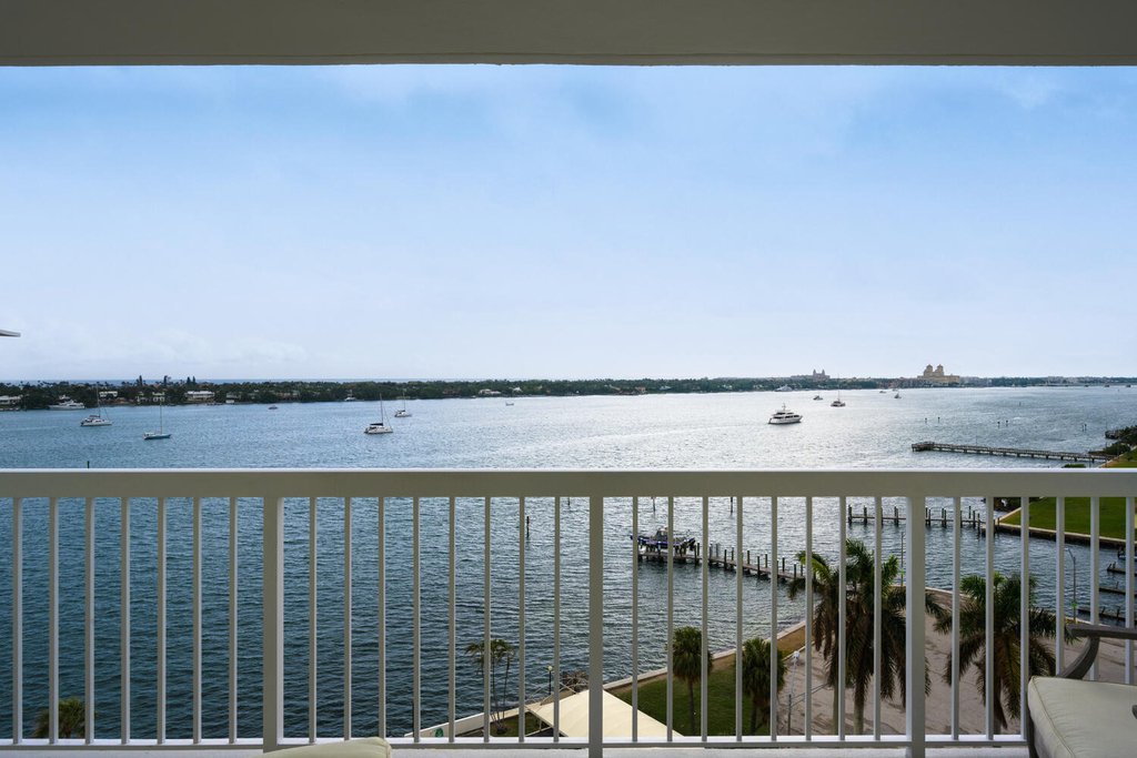 2600 N Flagler Drive - Photo 1