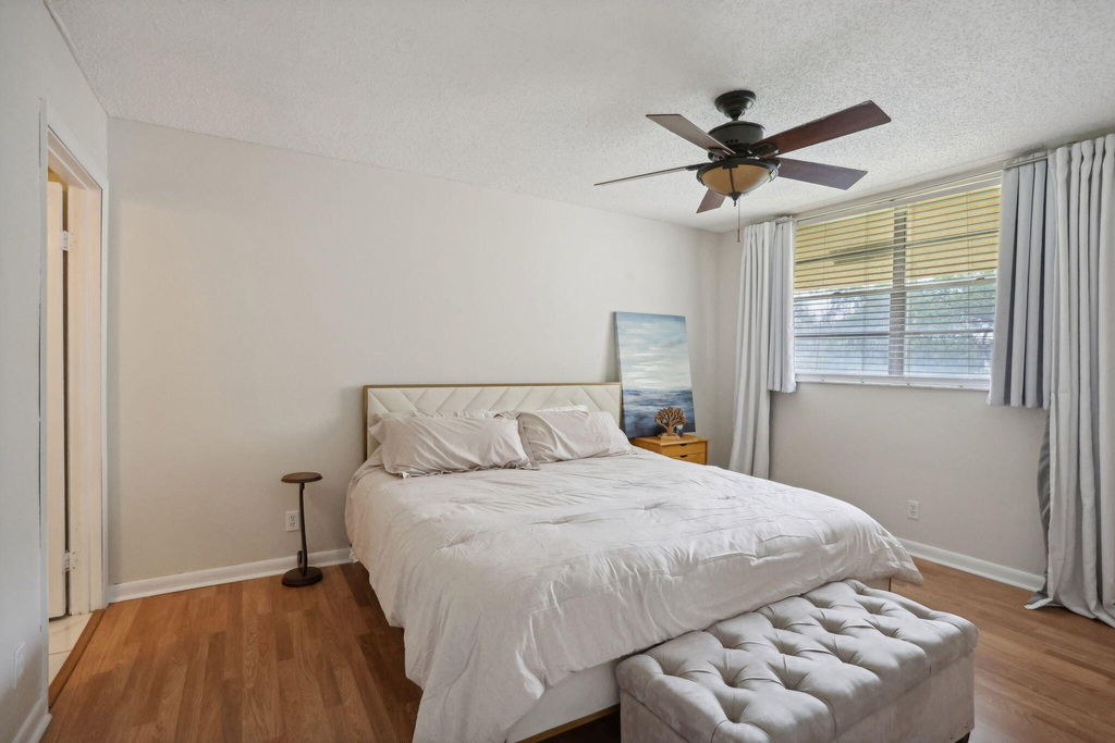 2825 Sw 22nd Avenue - Photo 14