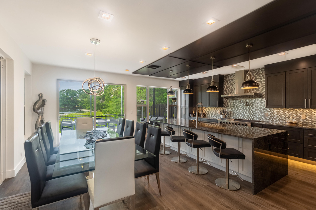 8216 Heritage Club Drive - Photo 9