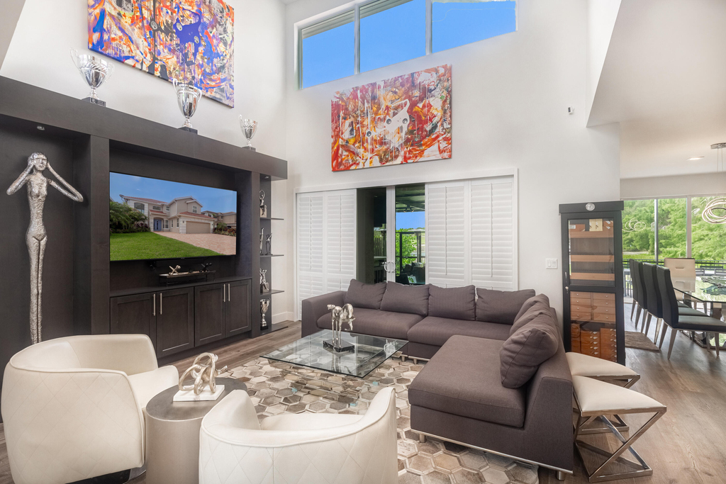 8216 Heritage Club Drive - Photo 4