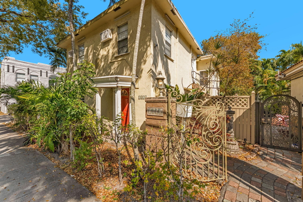 1857 Buchanan Street - Photo 0