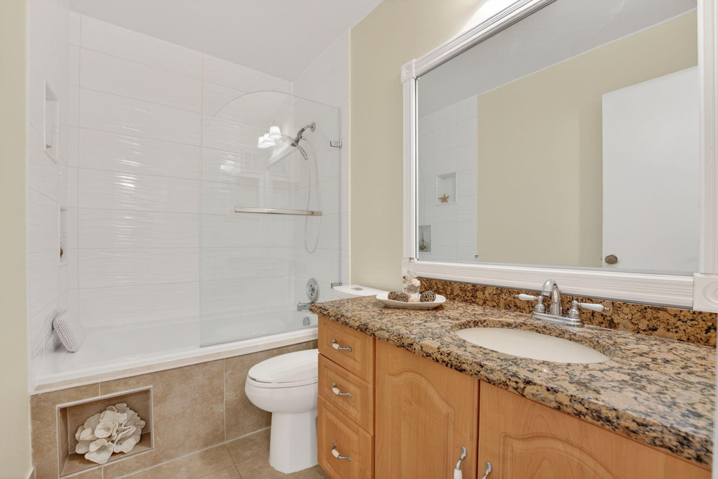 3951 Ne 17th Avenue - Photo 11
