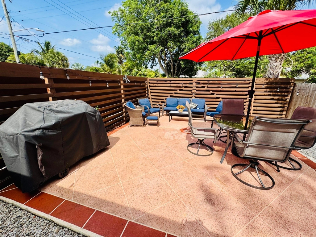 601 N E Street - Photo 25