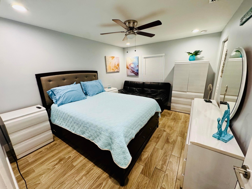 601 N E Street - Photo 18