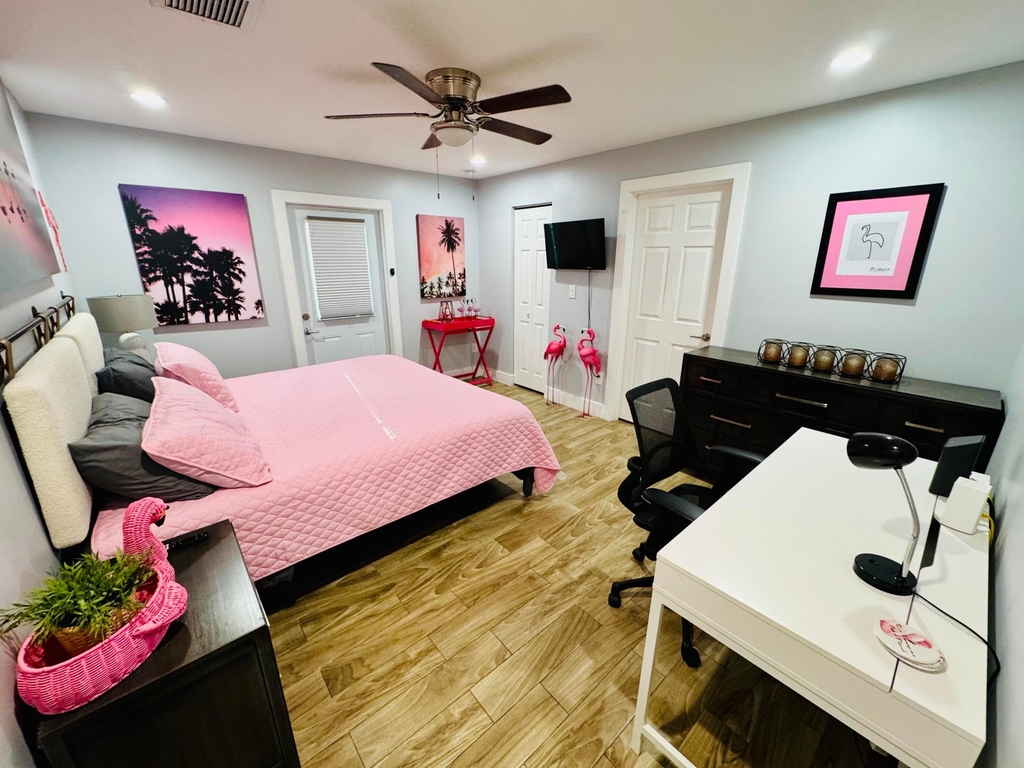 601 N E Street - Photo 8