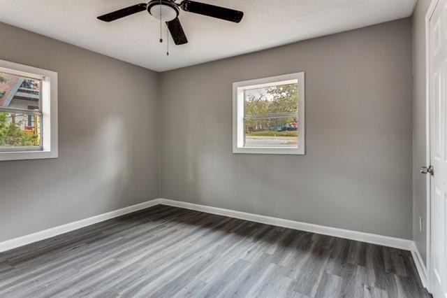 1612 Woodview Drive - Photo 4