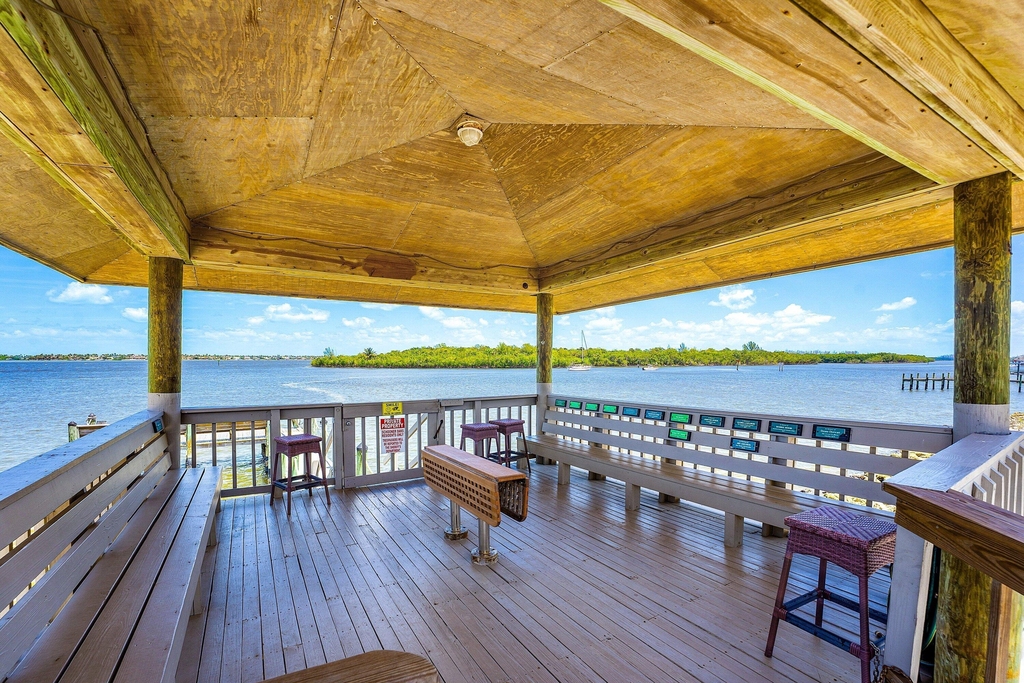 5662 Se Schooner Oaks Way - Photo 31