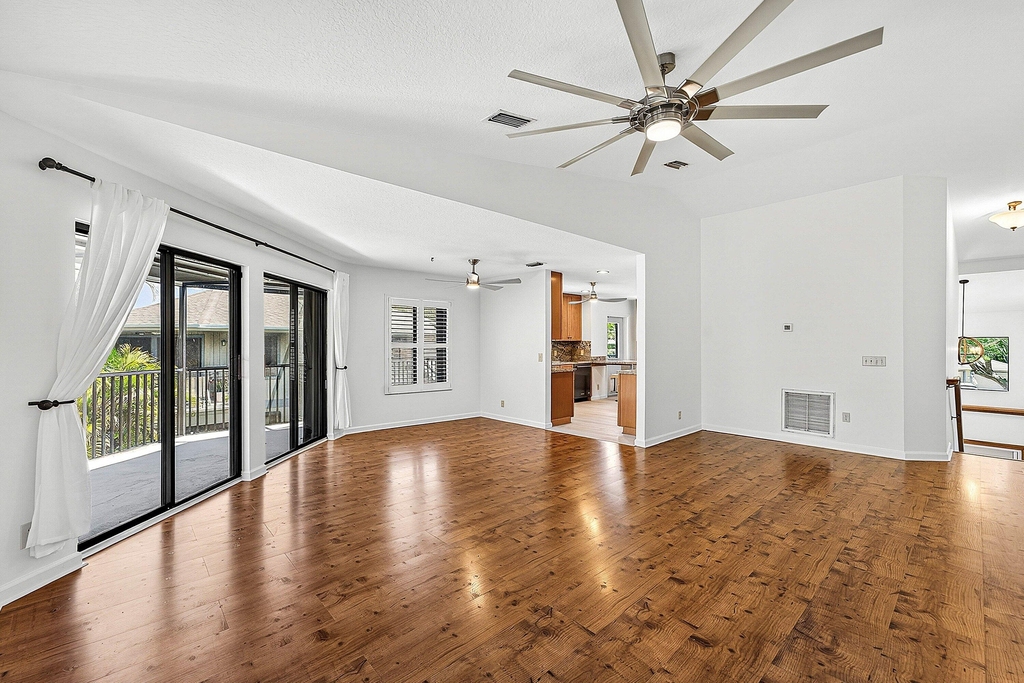 5662 Se Schooner Oaks Way - Photo 7