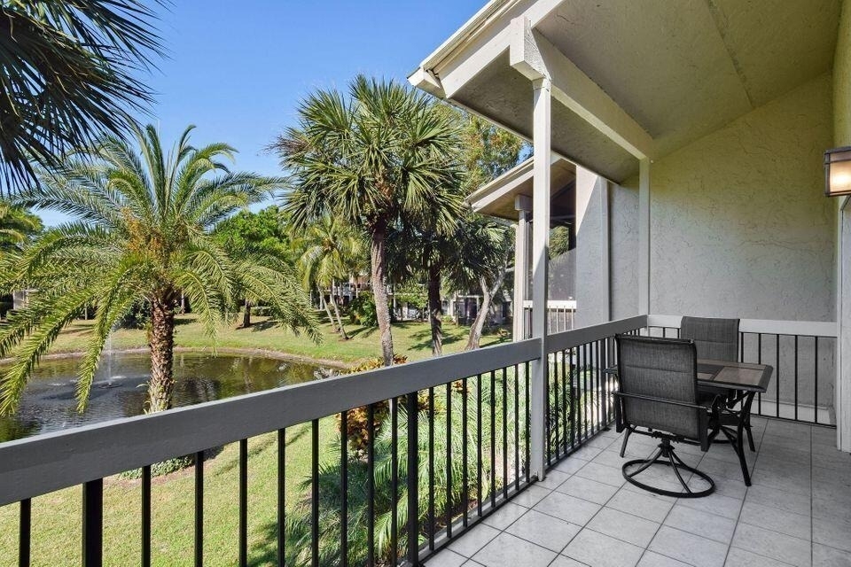 11863 Wimbledon Circle - Photo 13