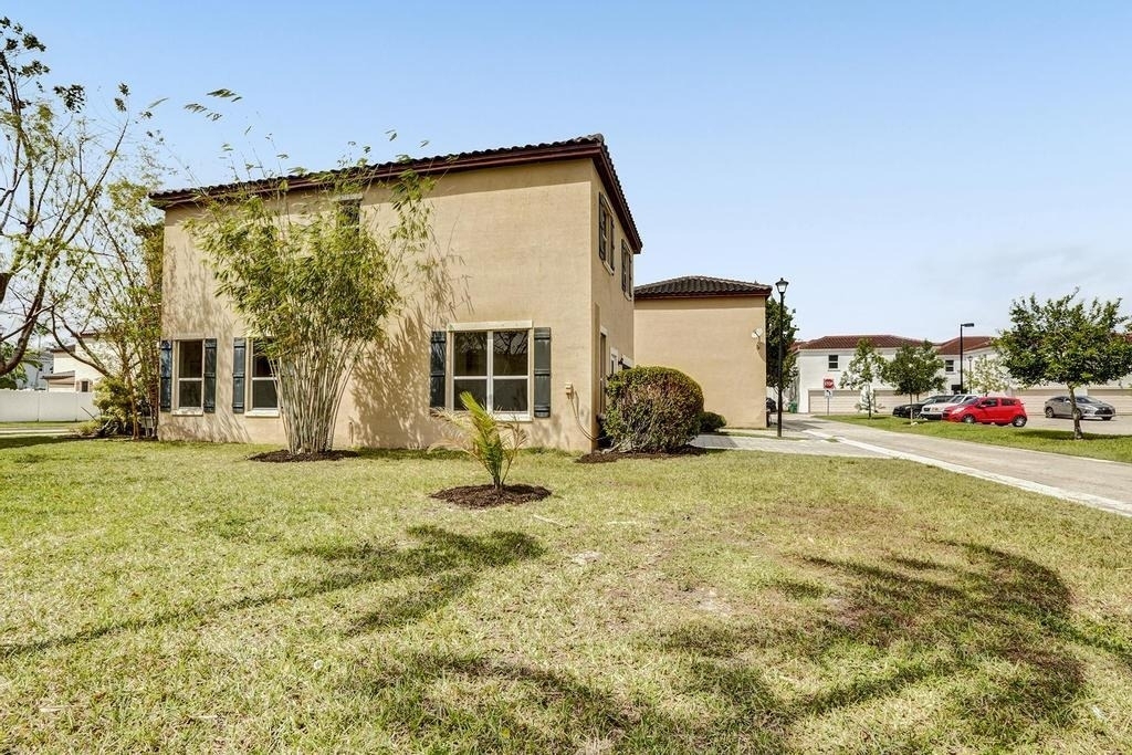 9081 Sw 169th Court - Photo 4