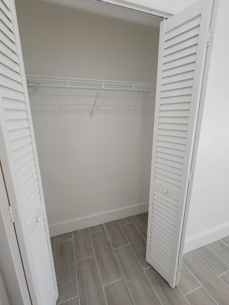 310 Nw 16th Avenue - Photo 7