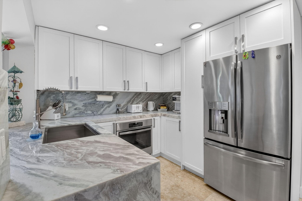 122 Andrews Avenue - Photo 20