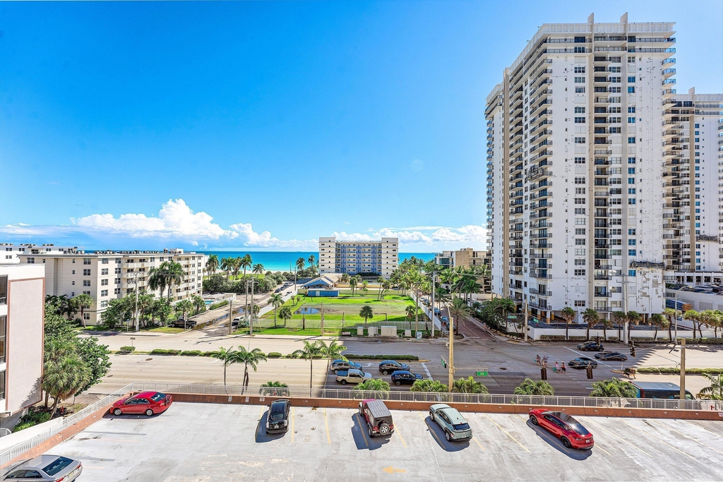 1600 S Ocean Drive - Photo 23