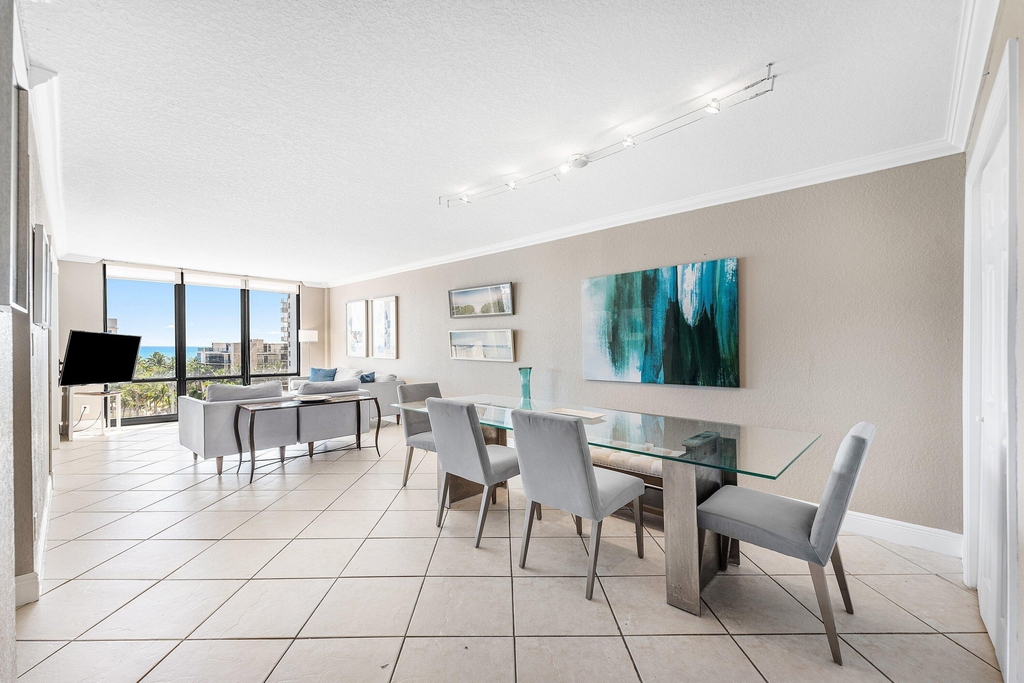 1600 S Ocean Drive - Photo 1