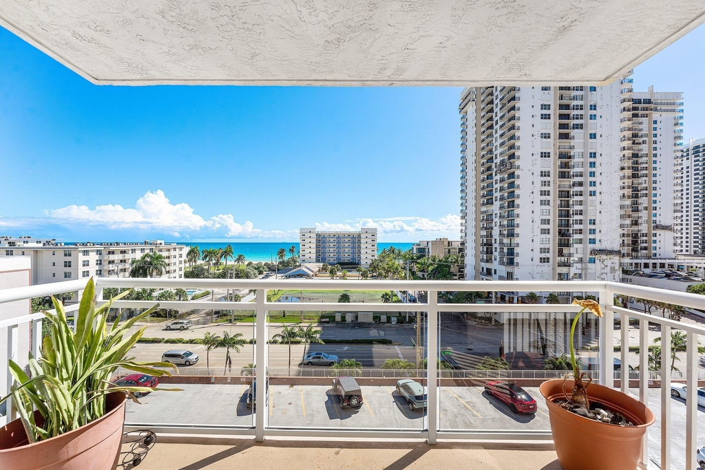 1600 S Ocean Drive - Photo 25