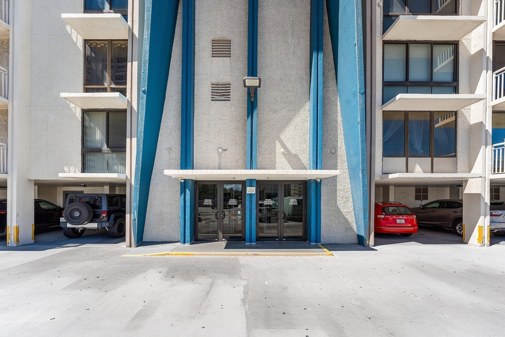 1600 S Ocean Drive - Photo 44