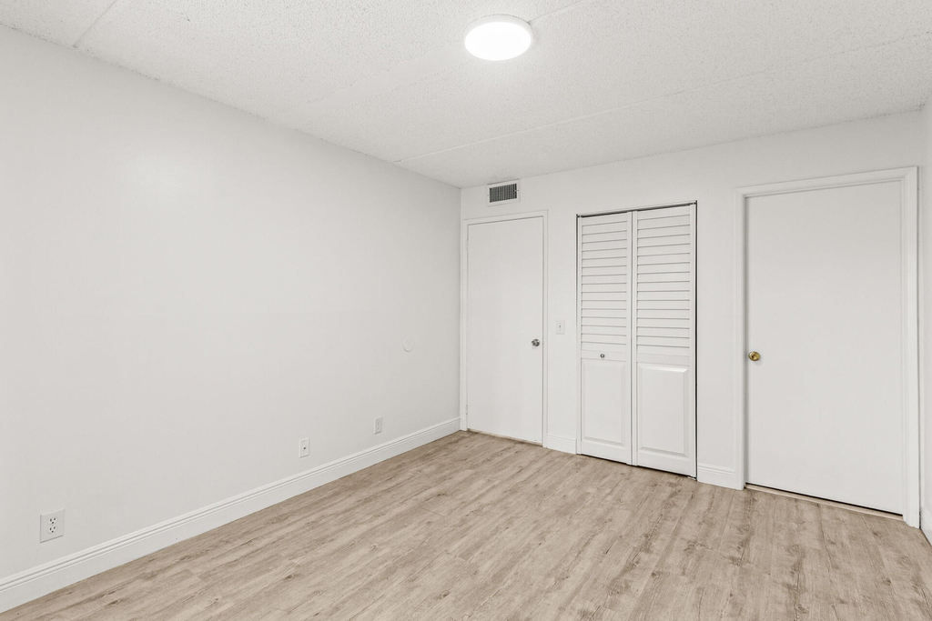 507 Meadows Circle - Photo 13