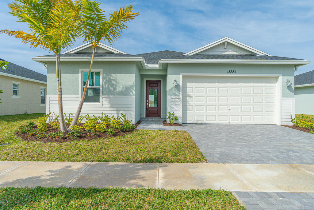 13885 Se Riversway Street - Photo 0
