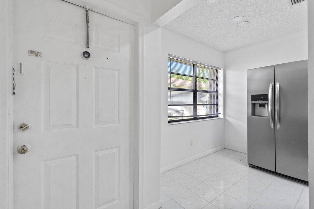 1620 Granfern Avenue - Photo 4