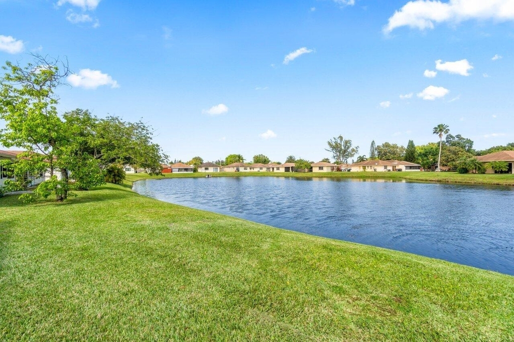 1620 Granfern Avenue - Photo 31