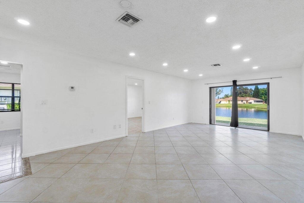 1620 Granfern Avenue - Photo 11