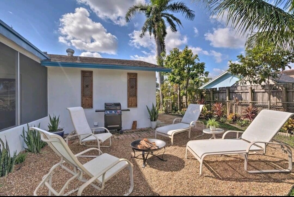 1036 Coral Drive - Photo 25