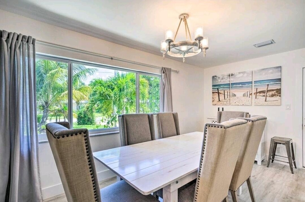 1036 Coral Drive - Photo 7