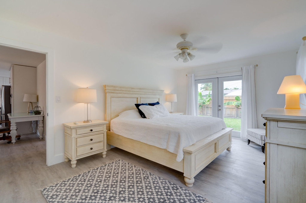 1036 Coral Drive - Photo 11