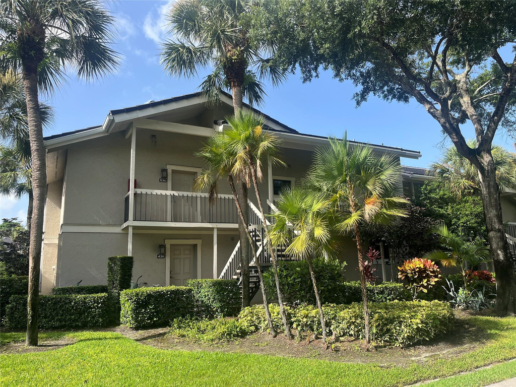 11863 Wimbledon Circle - Photo 8