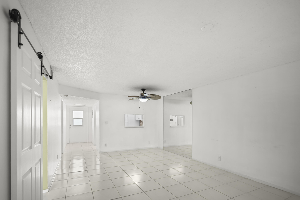 2500 Fiore Way - Photo 3