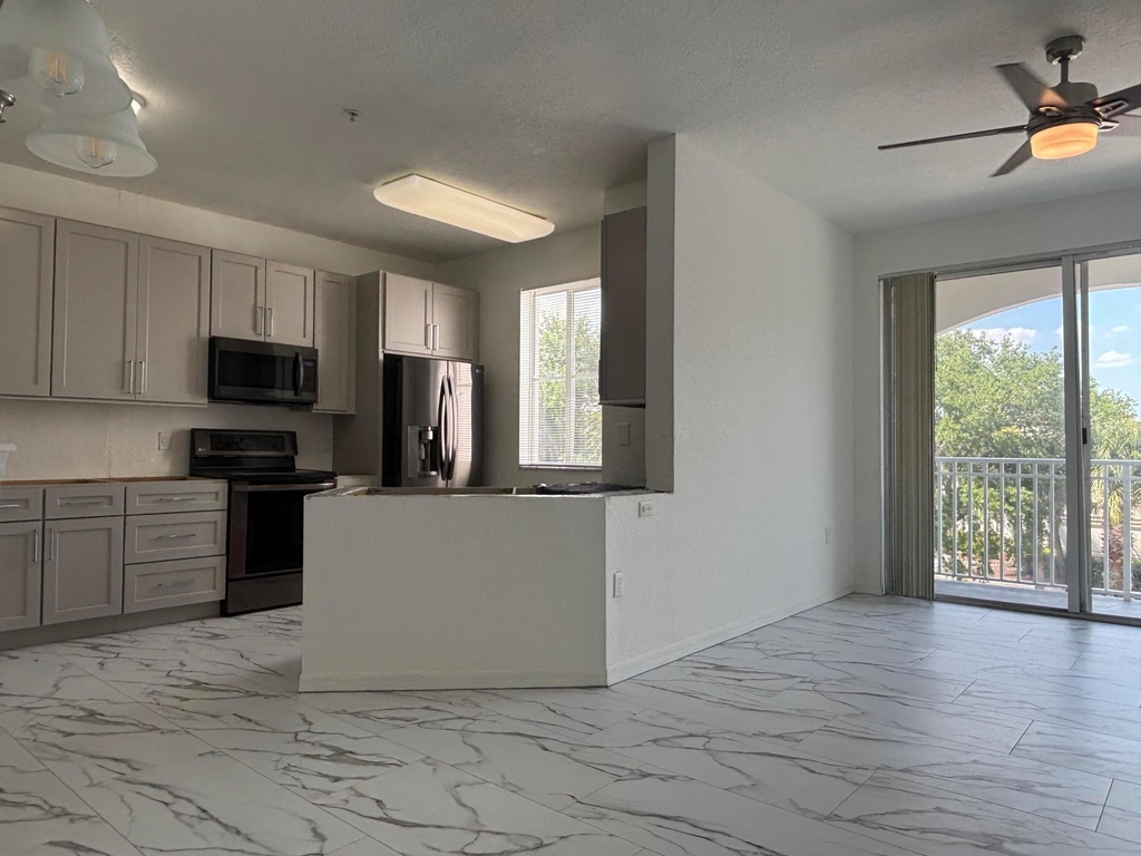 11035 Legacy Boulevard - Photo 16