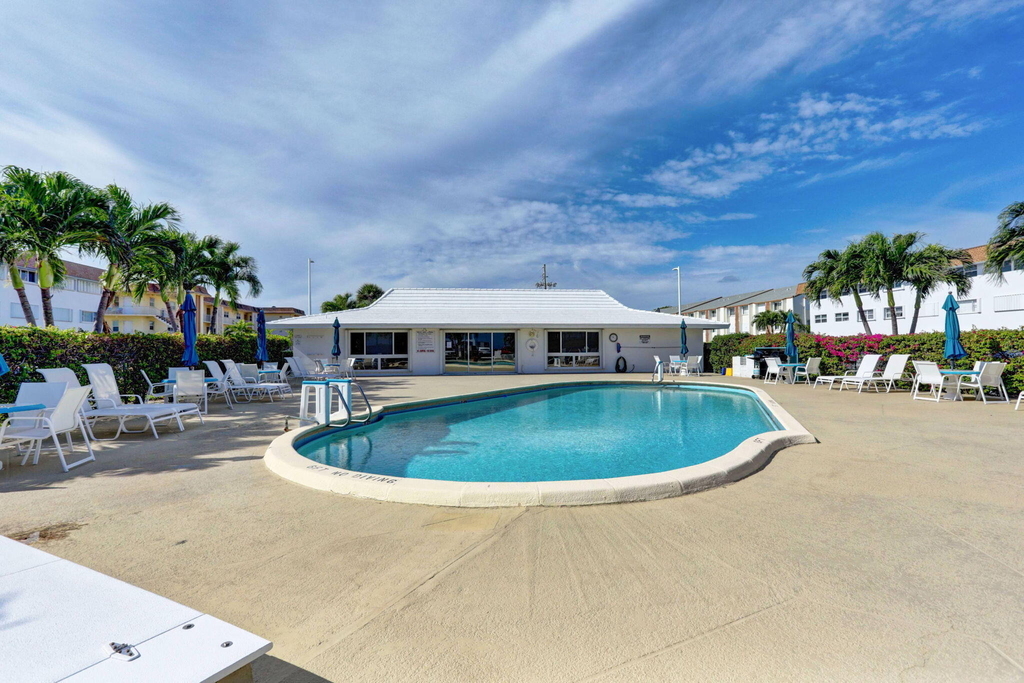 100 Shore Court - Photo 47