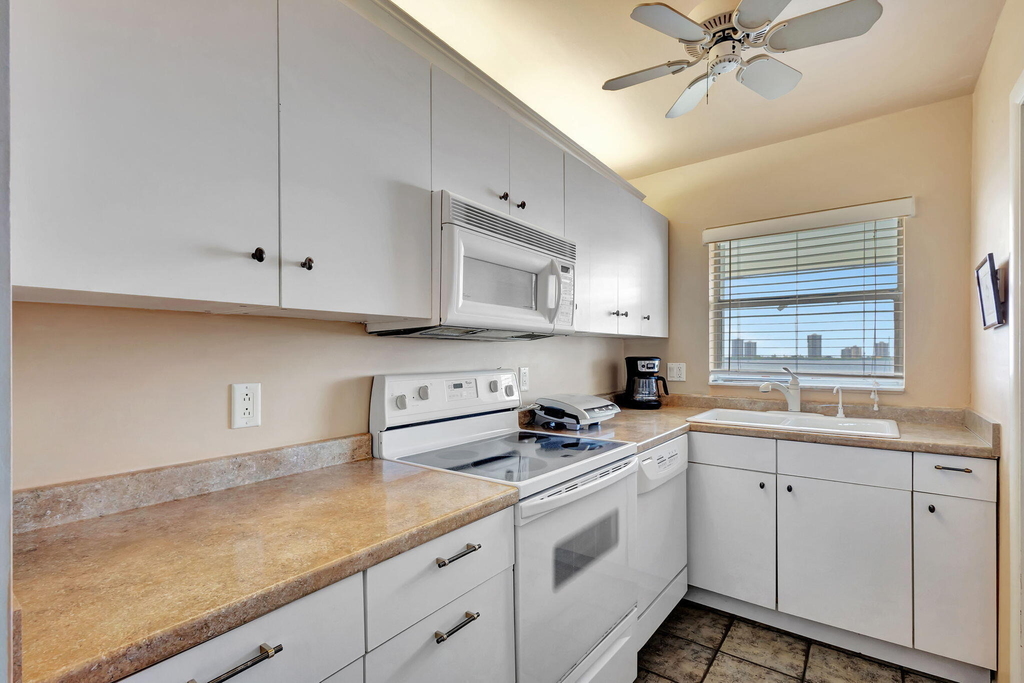 100 Shore Court - Photo 17
