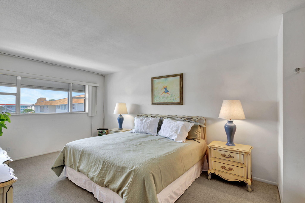 100 Shore Court - Photo 25